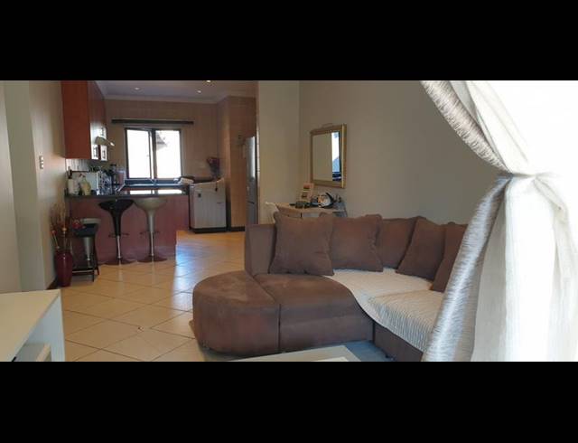 3 BEDROOM TOWNHOUSE FOR SALE IN MELODIE